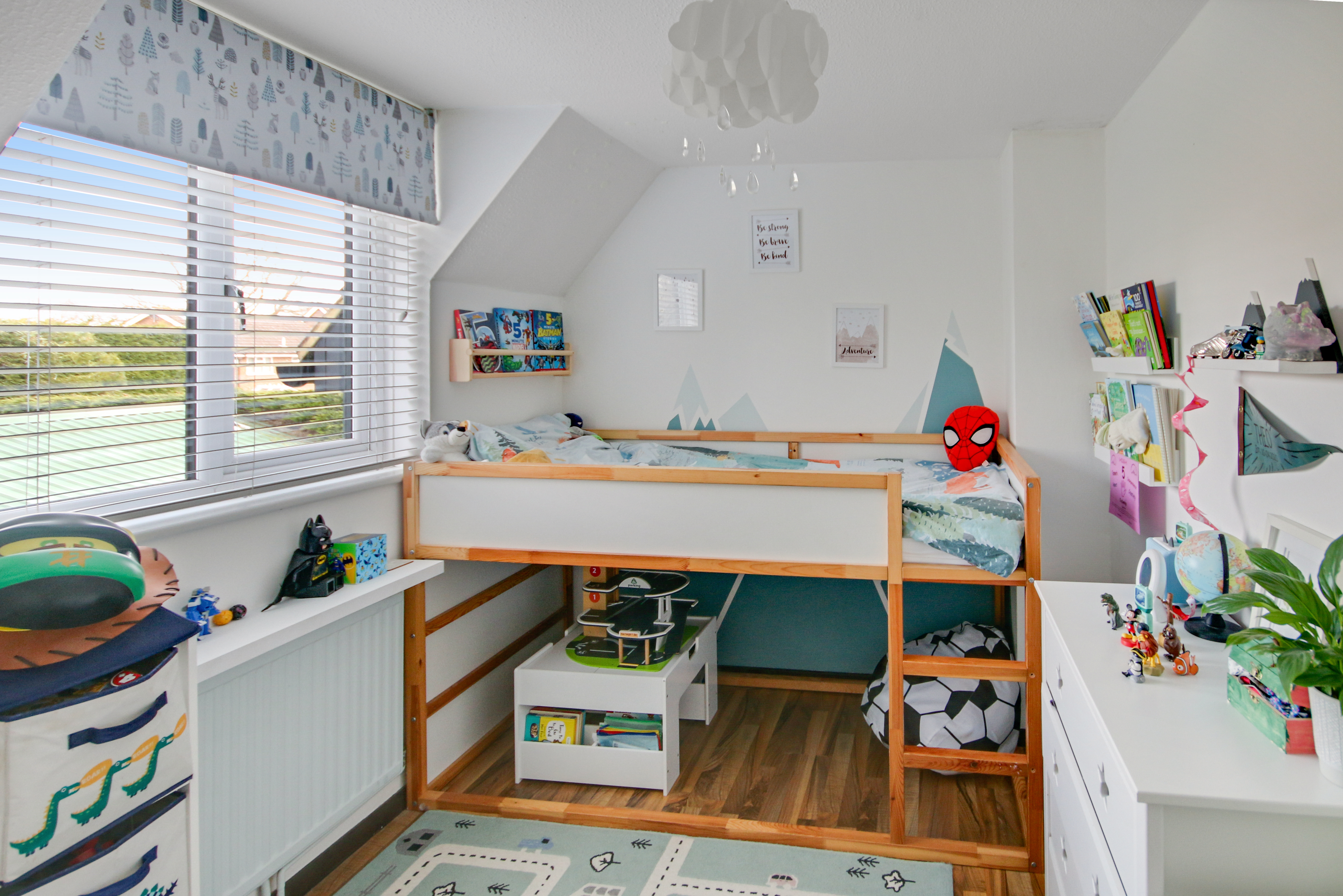 Hophurst Drive, West Sussex