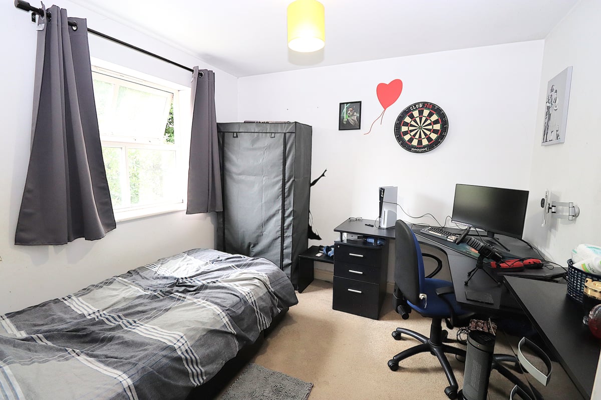  Richmond Close, FARNBOROUGH, GU14 0RH