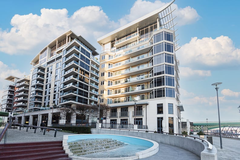 2 bedroom(s) apartment to sale in Imperial Wharf, London-image 21