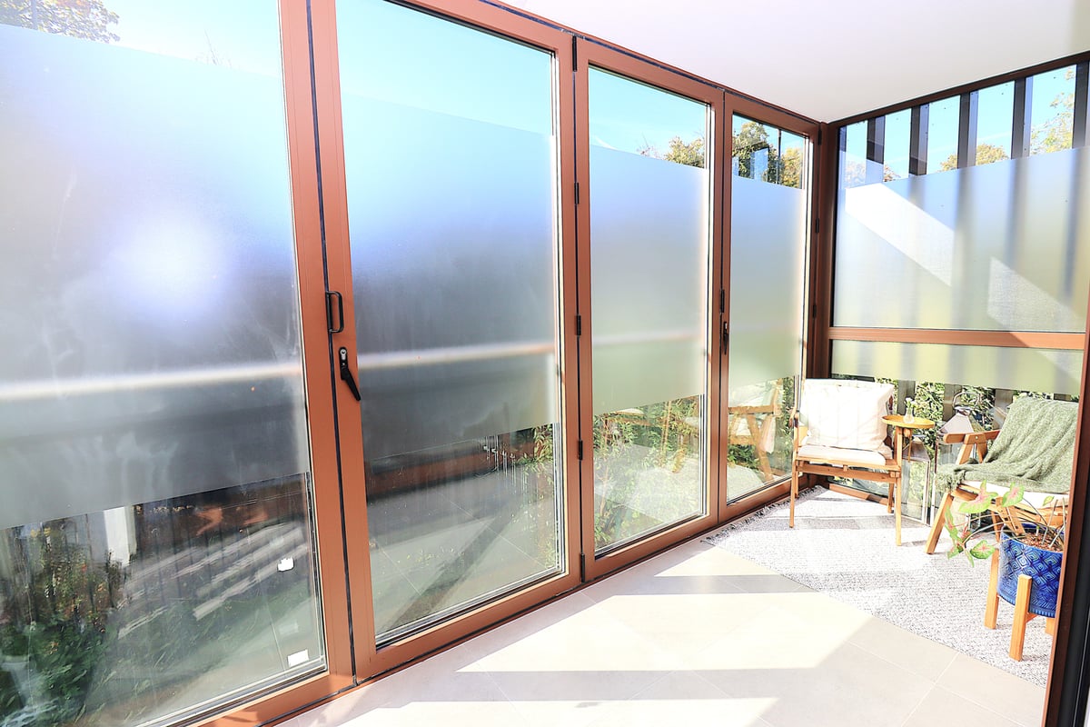 Farnborough Road, Farnborough, GU14 7GZ