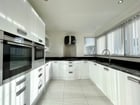 Thumb Image 3