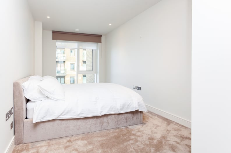 2 bedroom(s) apartment to sale in Parr's Way, Fulham Reach, Hammersmith-image 4