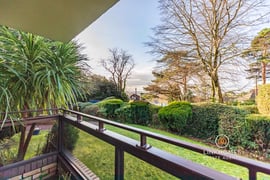 Warwick View | Thumbnail