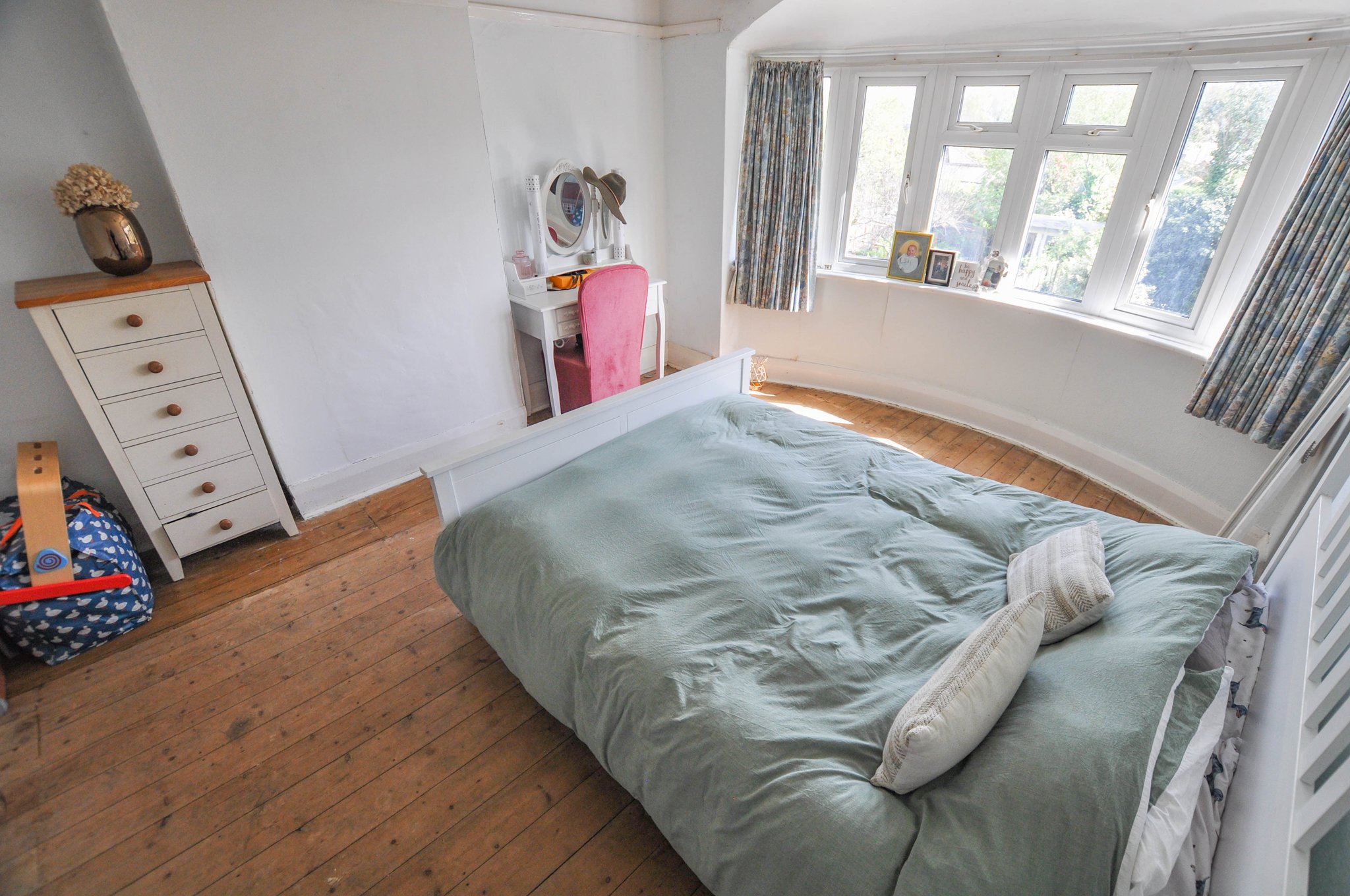 Oakley Hill, Wimborne Fisks