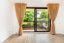 Warwick View | Thumbnail