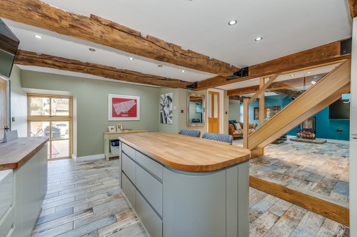 Snell House Farm, Bank Side, Sheffield, S35 0DA