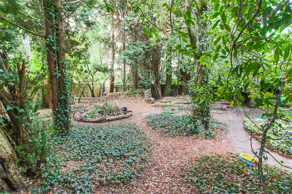 Holtye Road, East Grinstead