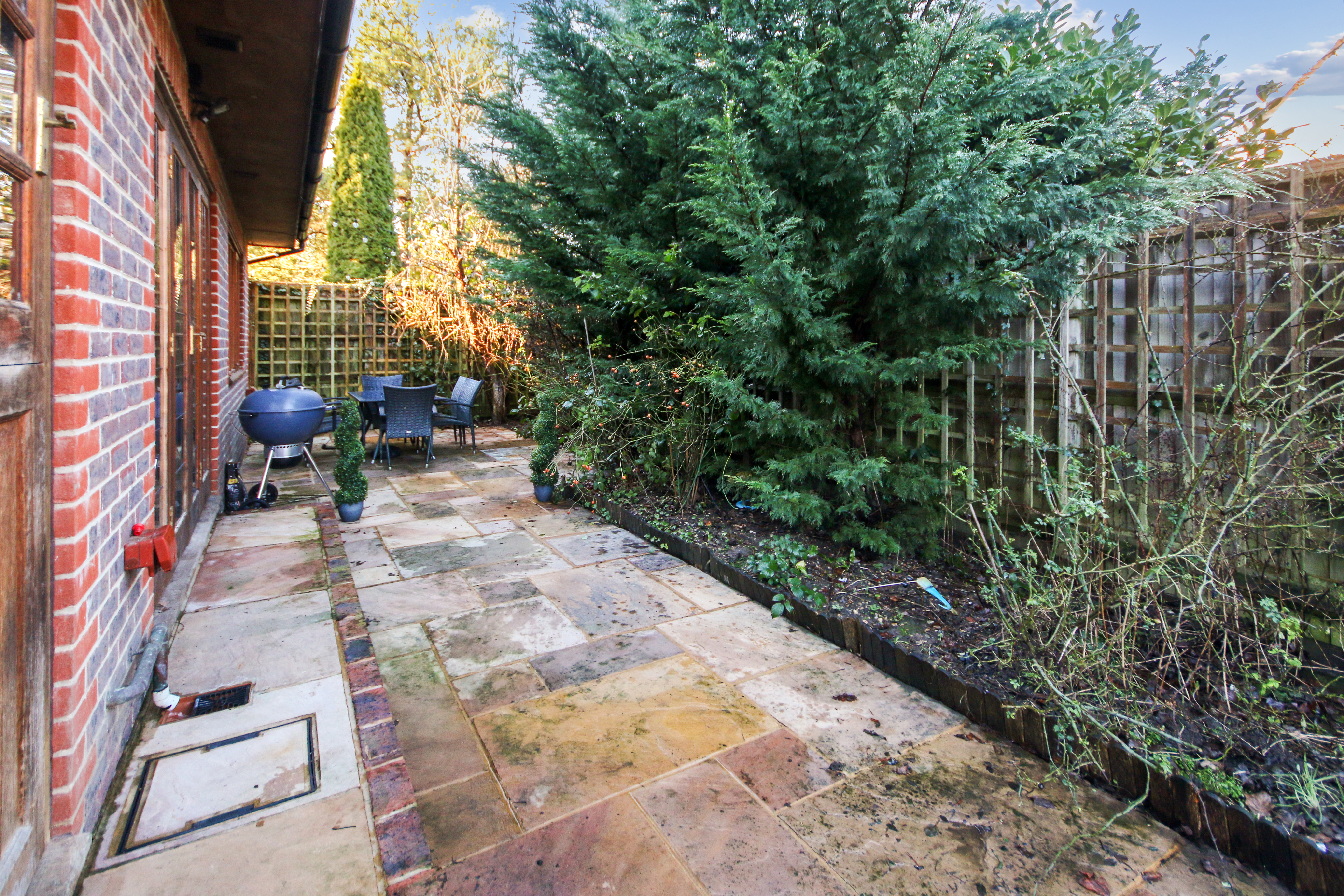 Brookhill Road, Crawley, West Sussex