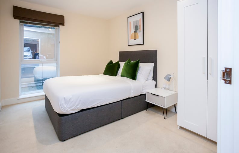2 bedroom(s) apartment to sale in Bromyard Avenue, Acton-image 4