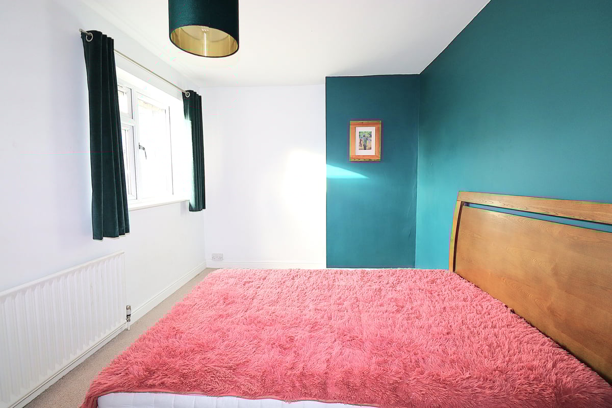 Fowler Road, Farnborough, GU14 0BN