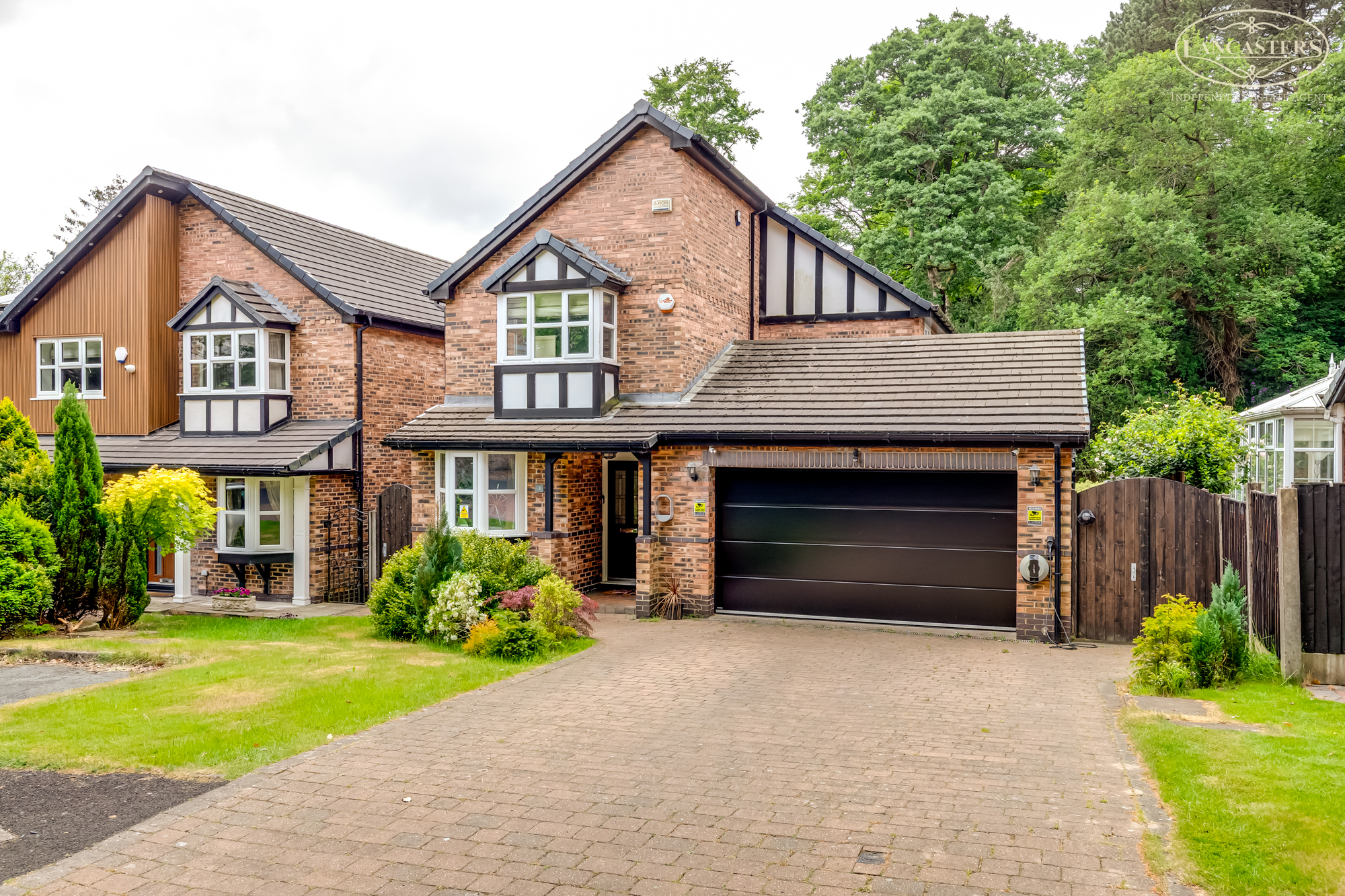 Property enquiry form background image