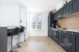 Exton Gardens | Thumbnail