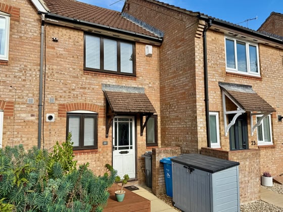 Doulton Gardens, Whitecliff, BH14