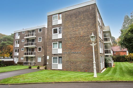 High Trees,2 Beach Road, Poole, BH13