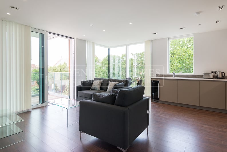 1 bedroom(s) apartment to sale in Woodberry Down, Hackney, London-image 8
