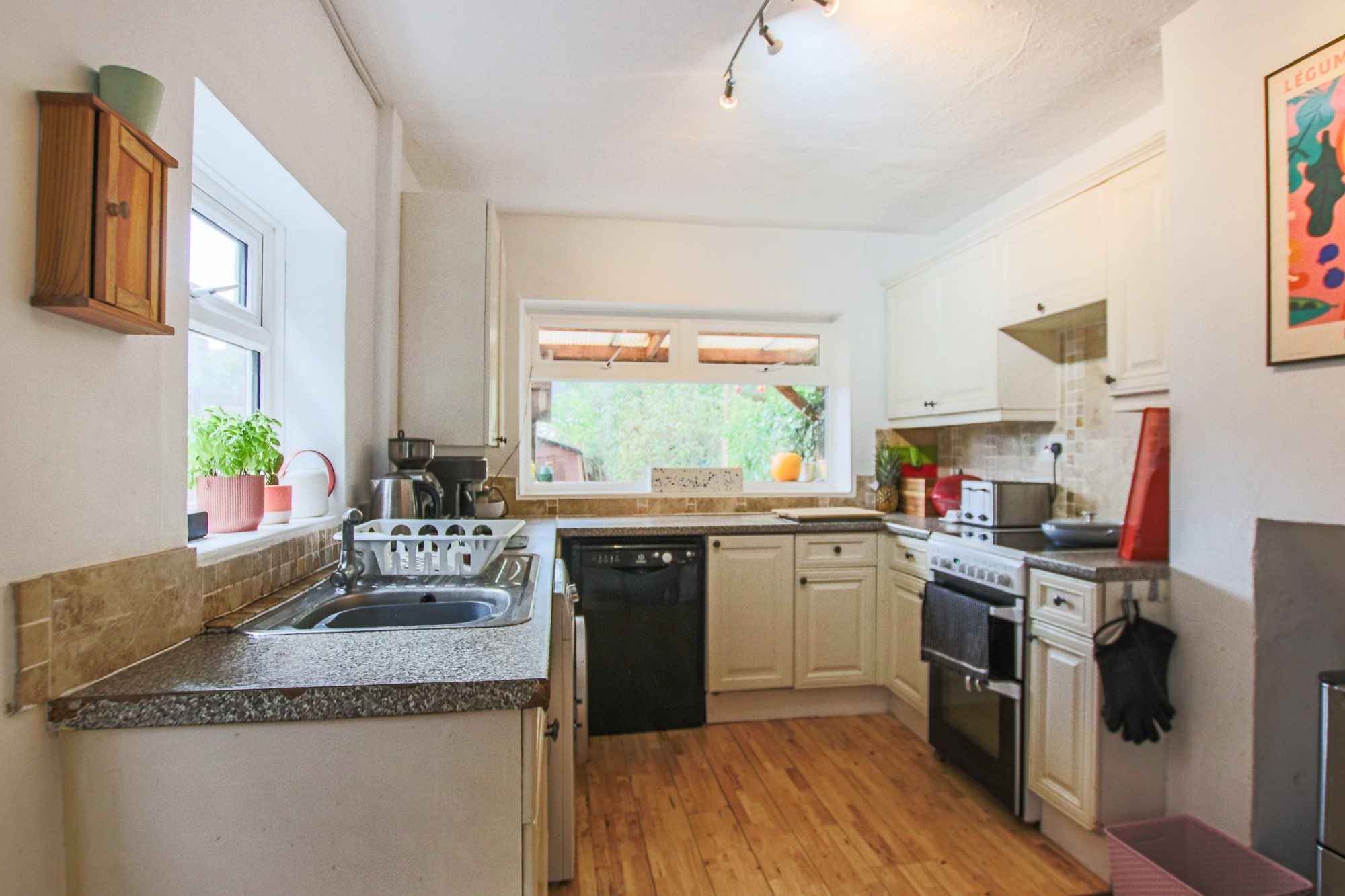 De la Warr Road, East Grinstead, West Sussex