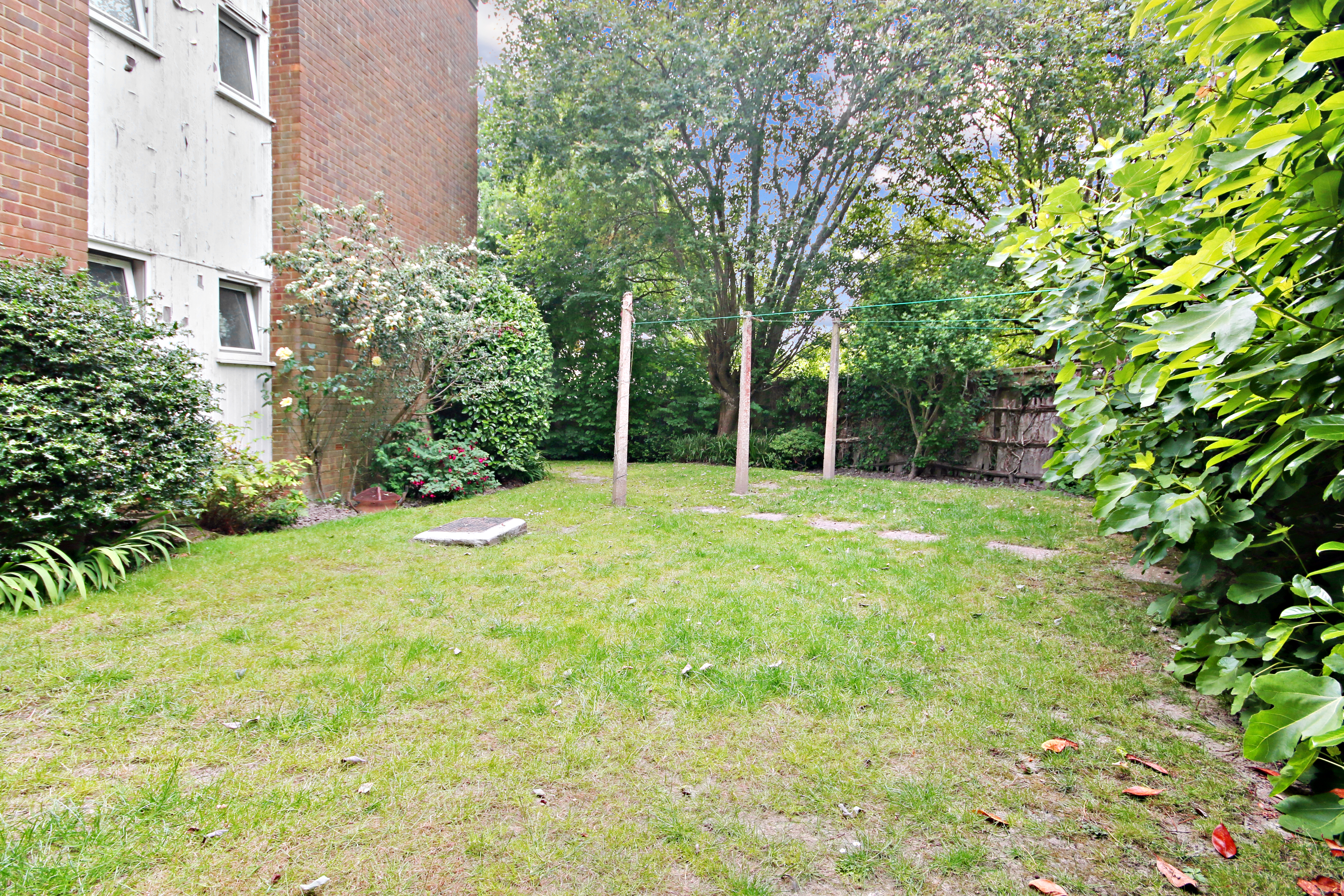 Newlands Crescent, East Grinstead, West Sussex