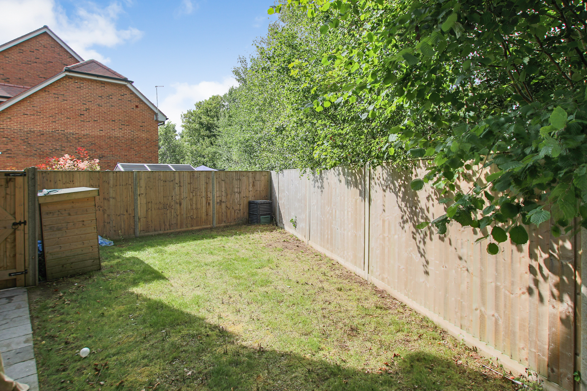 Wallis Mews, East Grinstead, West Sussex