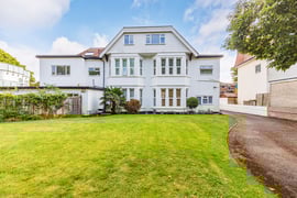 Hollybush House | Thumbnail