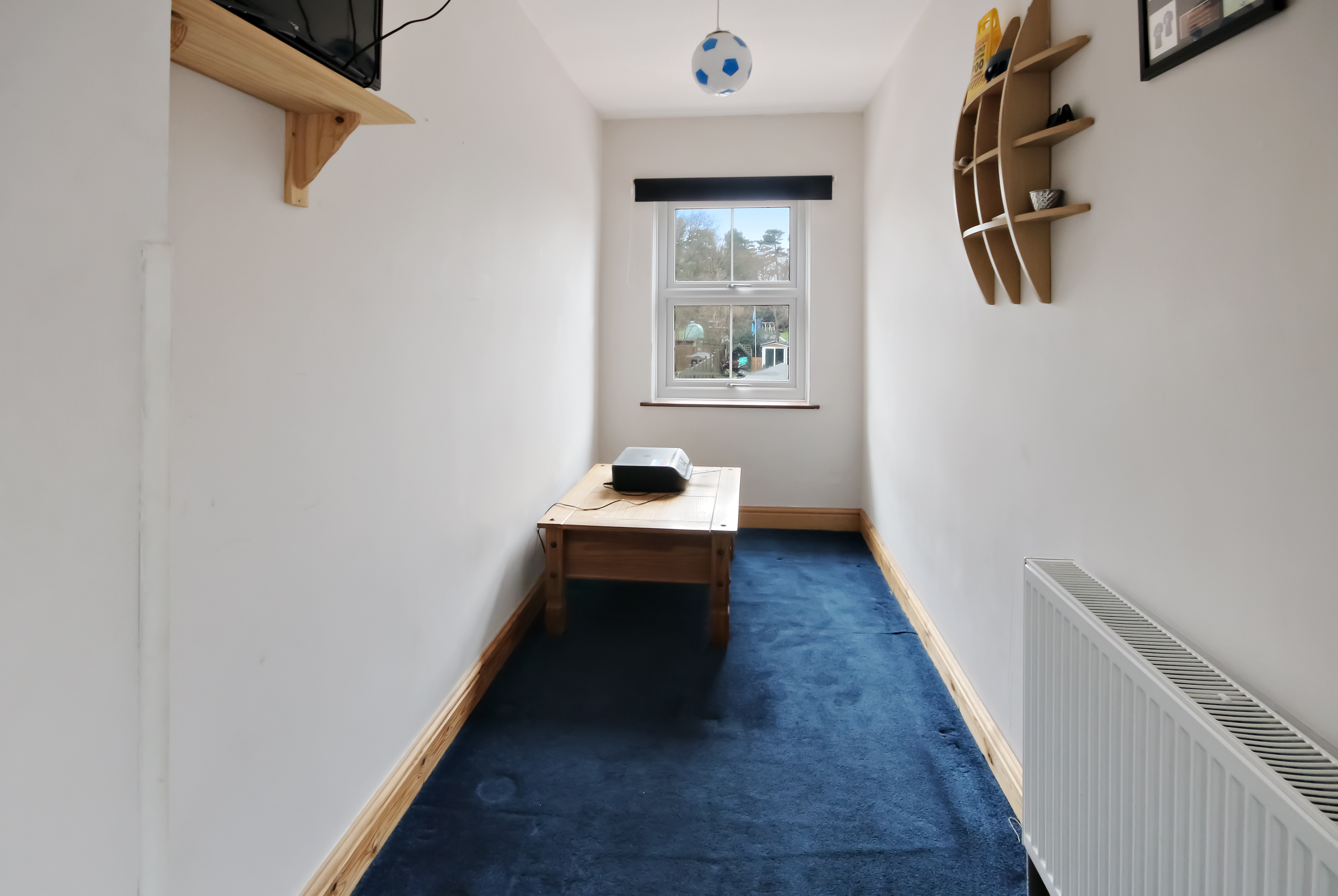 London Road, East Grinstead, West Sussex