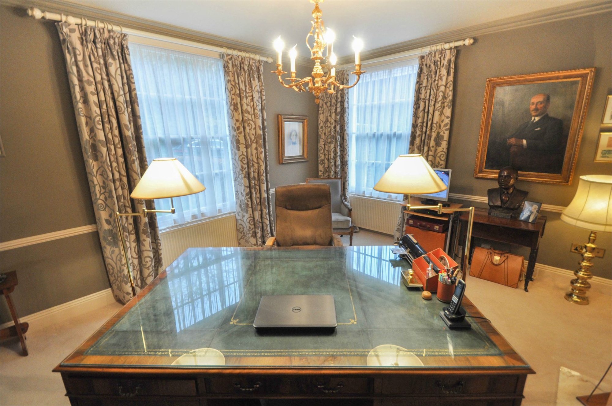 17 Poole Road, WIMBORNE Fisks