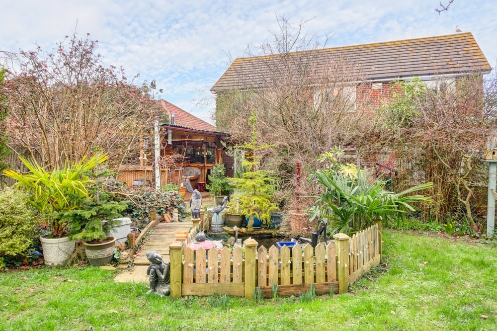 Property Details for Dittons Road Polegate East Sussex BN26 6JG