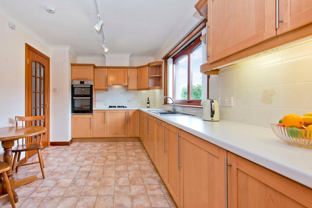 Detached House for sale in Cupar 65 Hogarth Drive, Cupar Thorntons