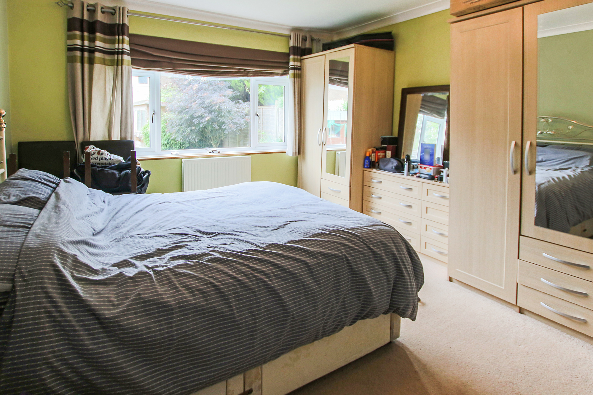 Property Halsford Park Road, East Grinstead, West Sussex Garnham H