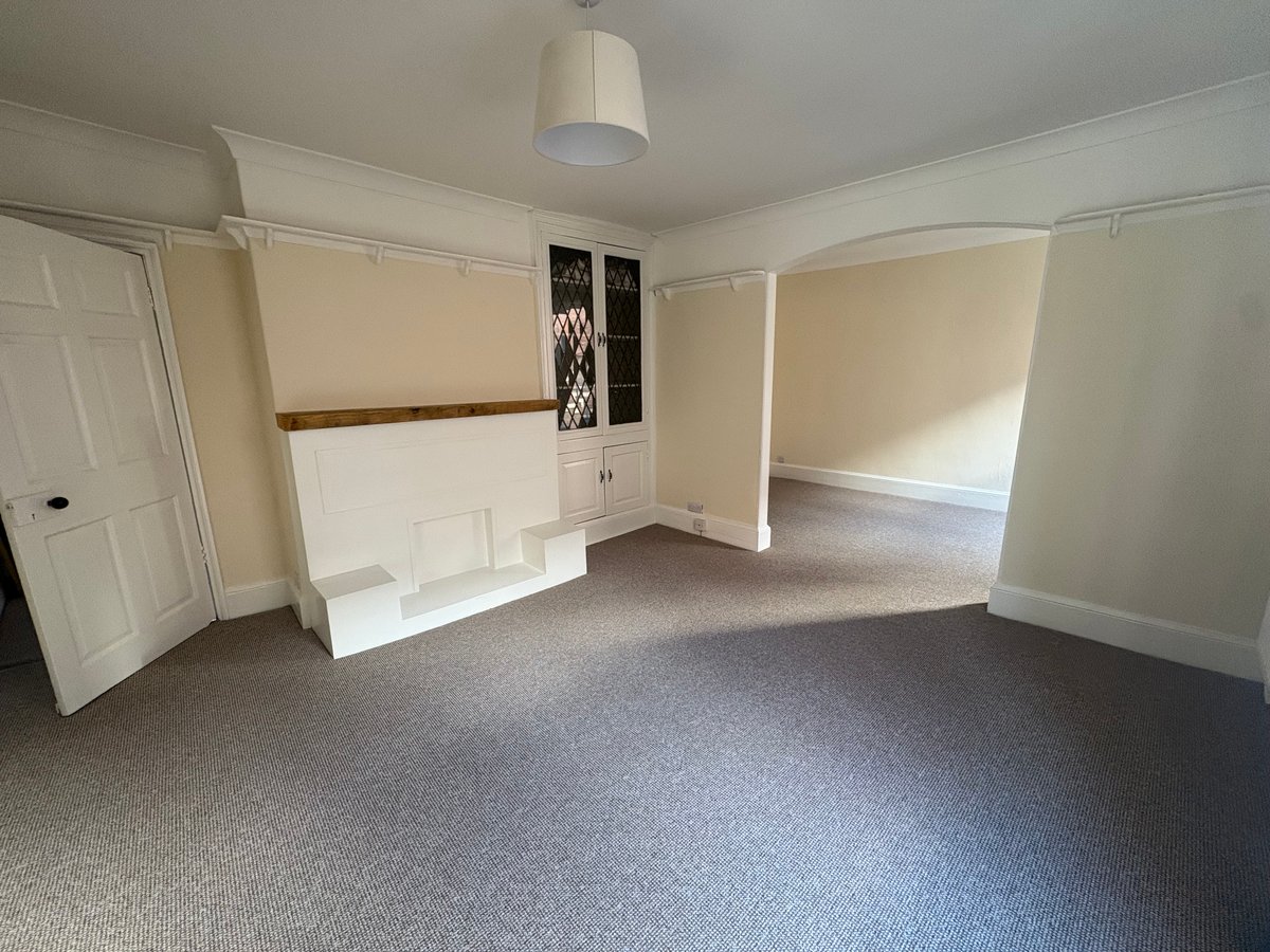 Bridgegate, DN22 6AA