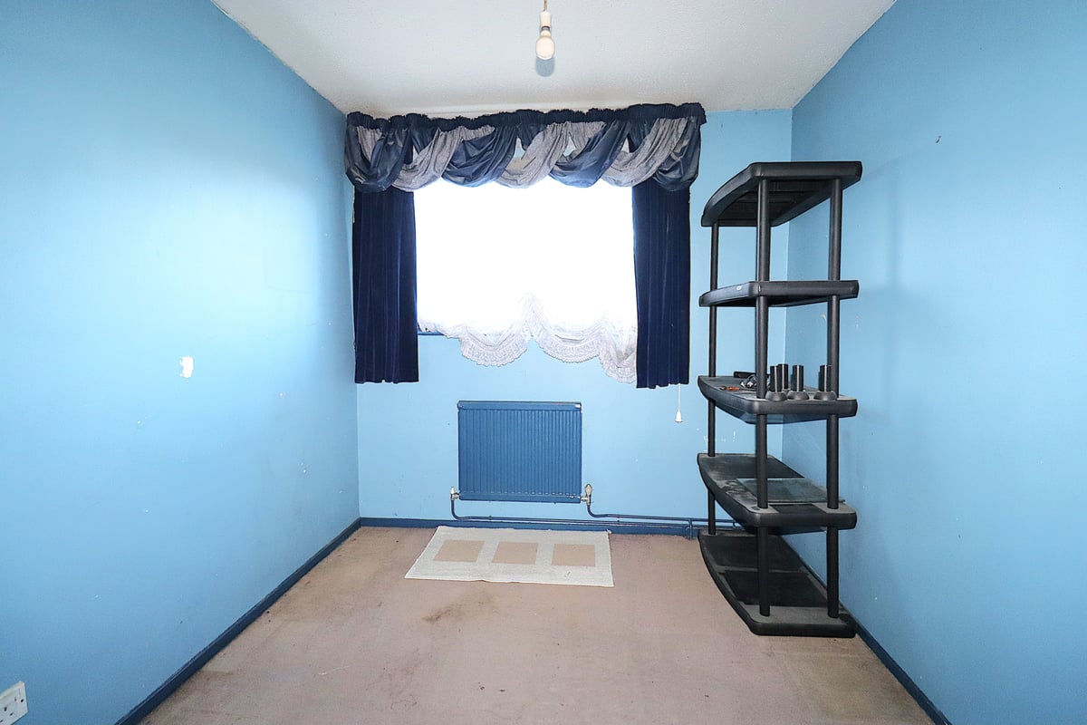 Holywell Close, Farnborough, GU14 8TT