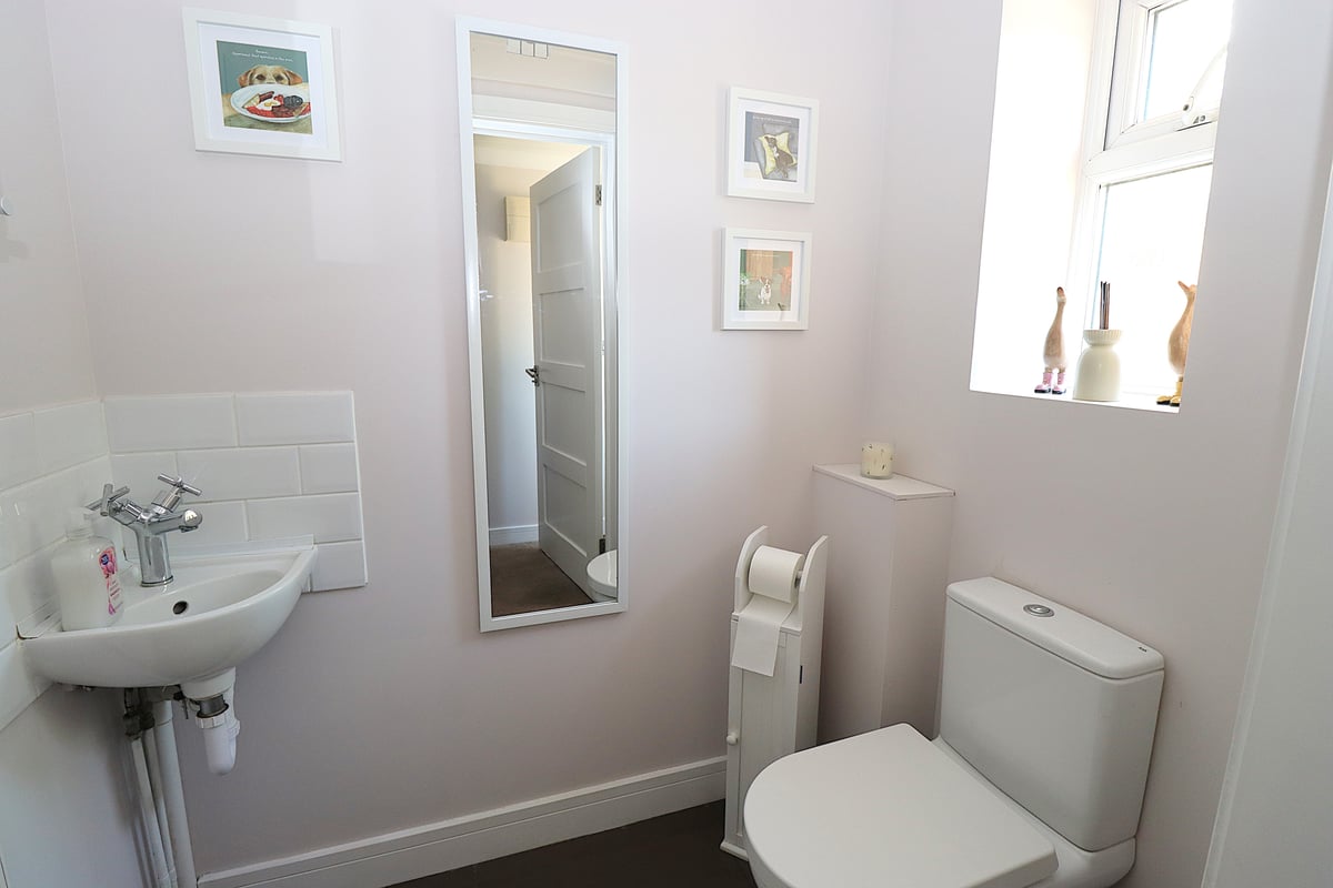 Marshall Close, FARNBOROUGH, GU14 8RY