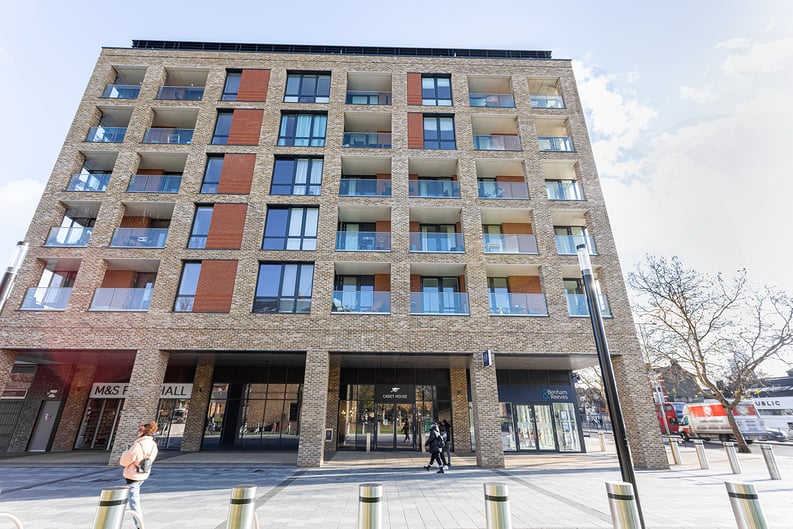 2 bedroom(s) apartment to sale in Plumstead Road, Woolwich, London-image 20