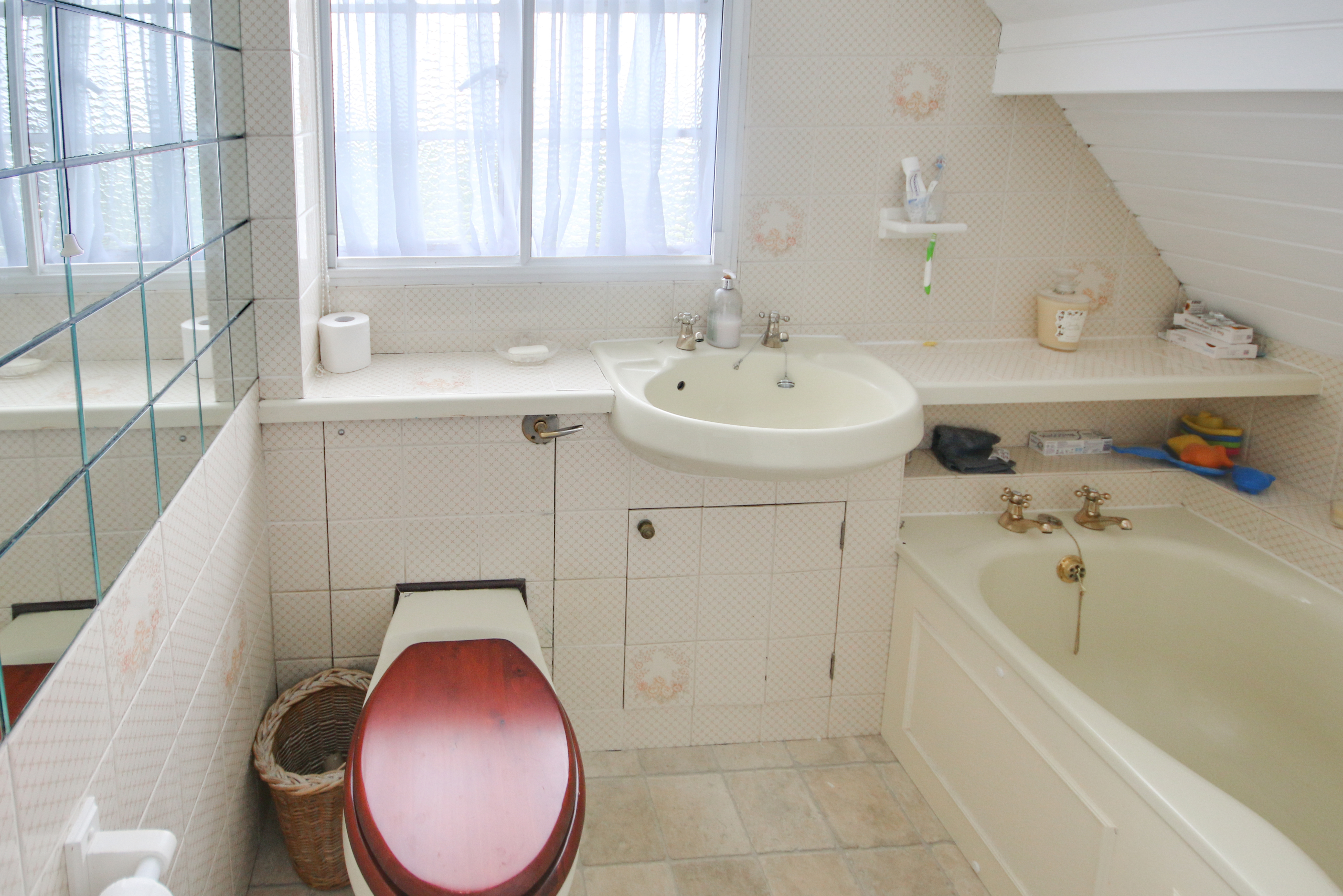 Saint Hill Road, East Grinstead