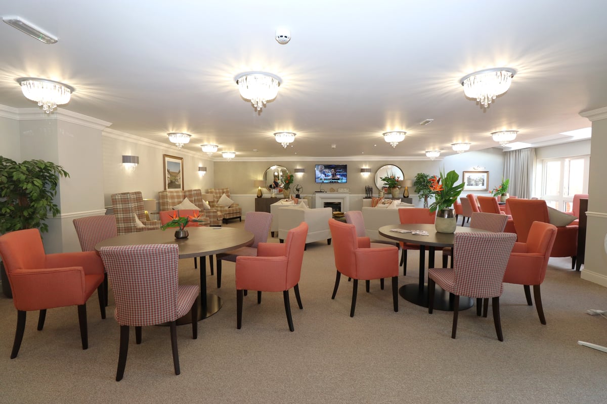 Yates Lodge, Victoria Road, Farnborough, GU14 7PN