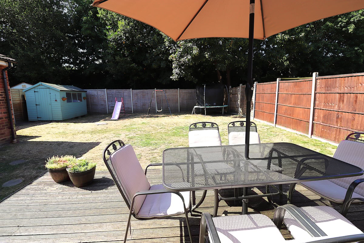 Marshall Close, FARNBOROUGH, GU14 8RY