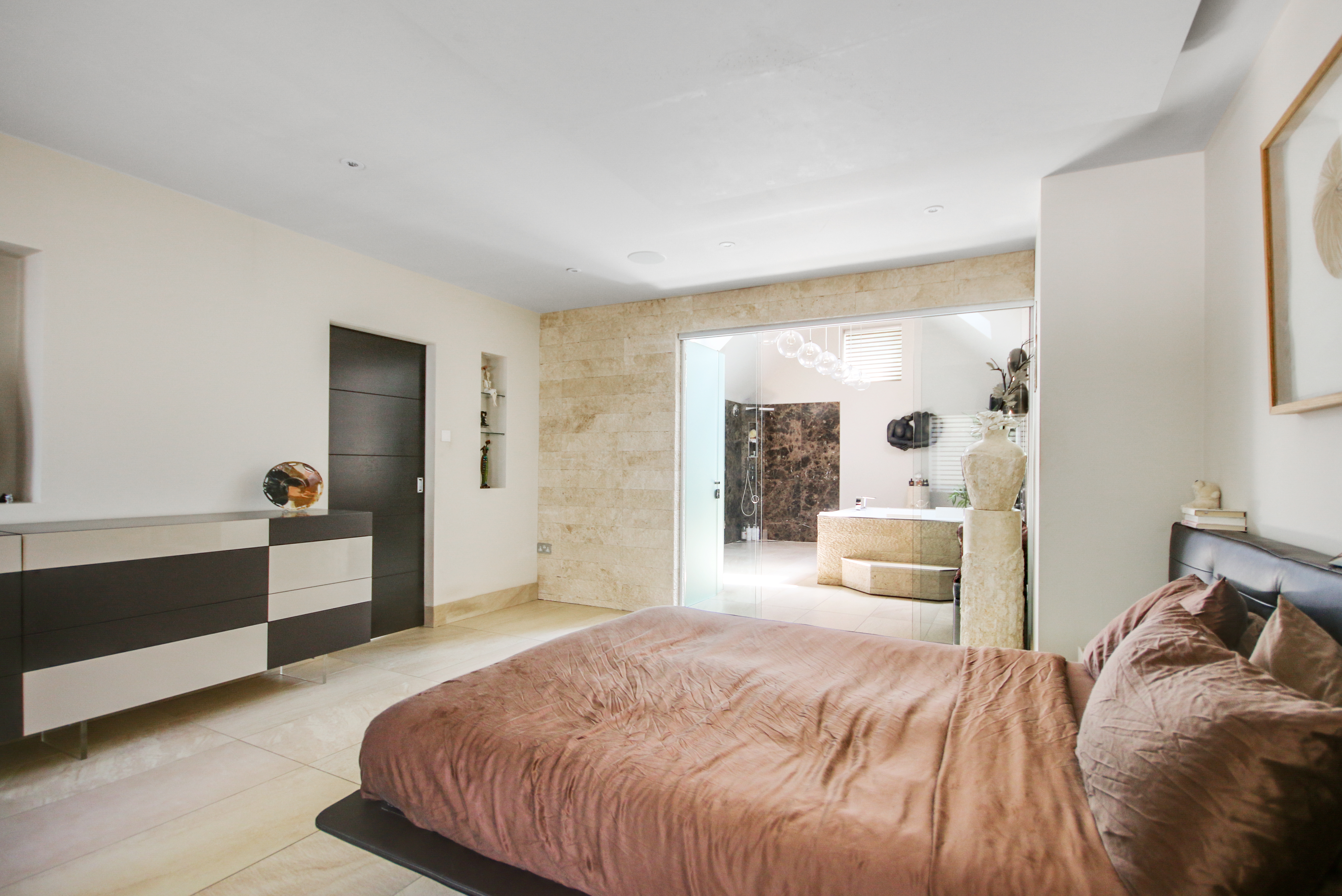 Heatherlands, Felcot Road