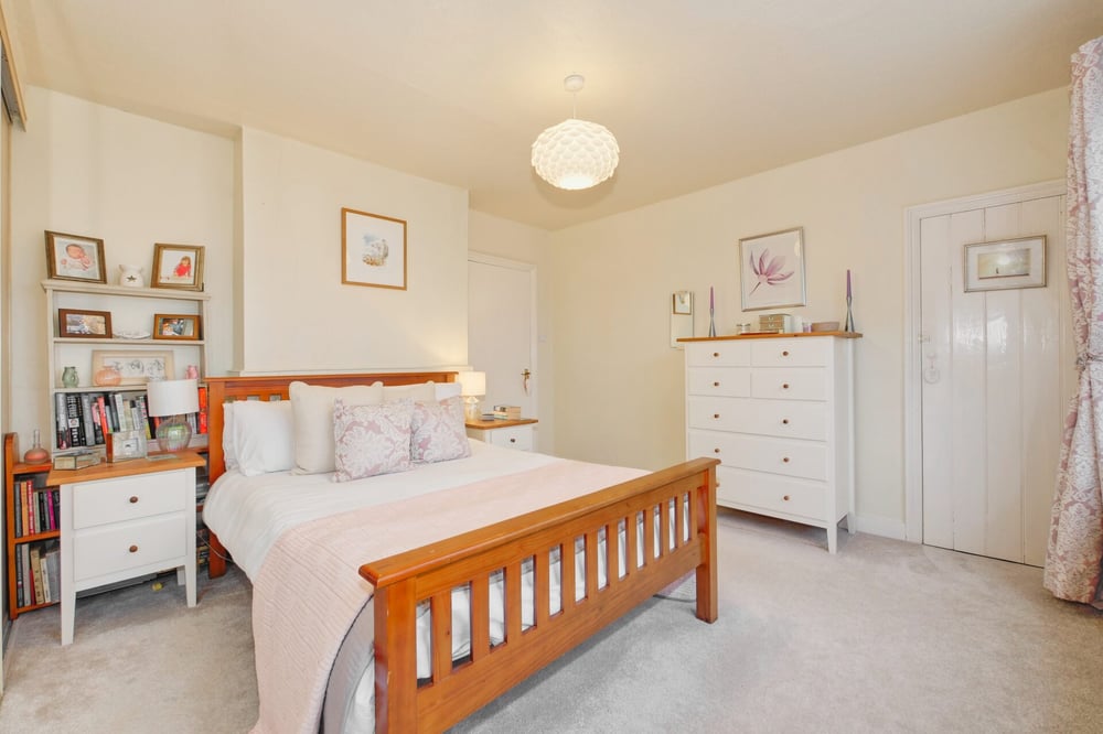 Property Details for Maynards Green East Sussex TN21 0DD Crane and Co Estate Agents