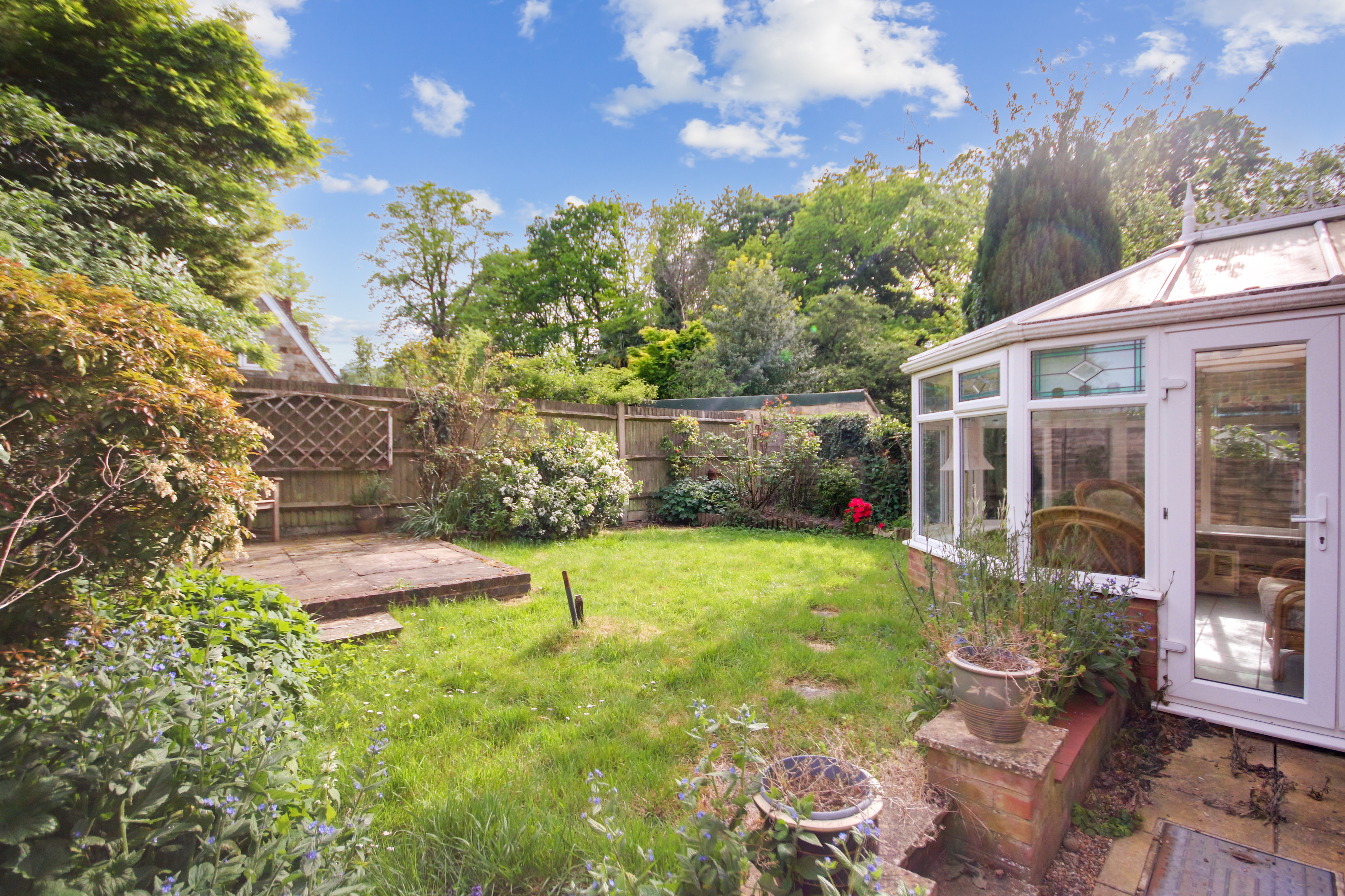 Sunny Avenue, Crawley Down, West Sussex