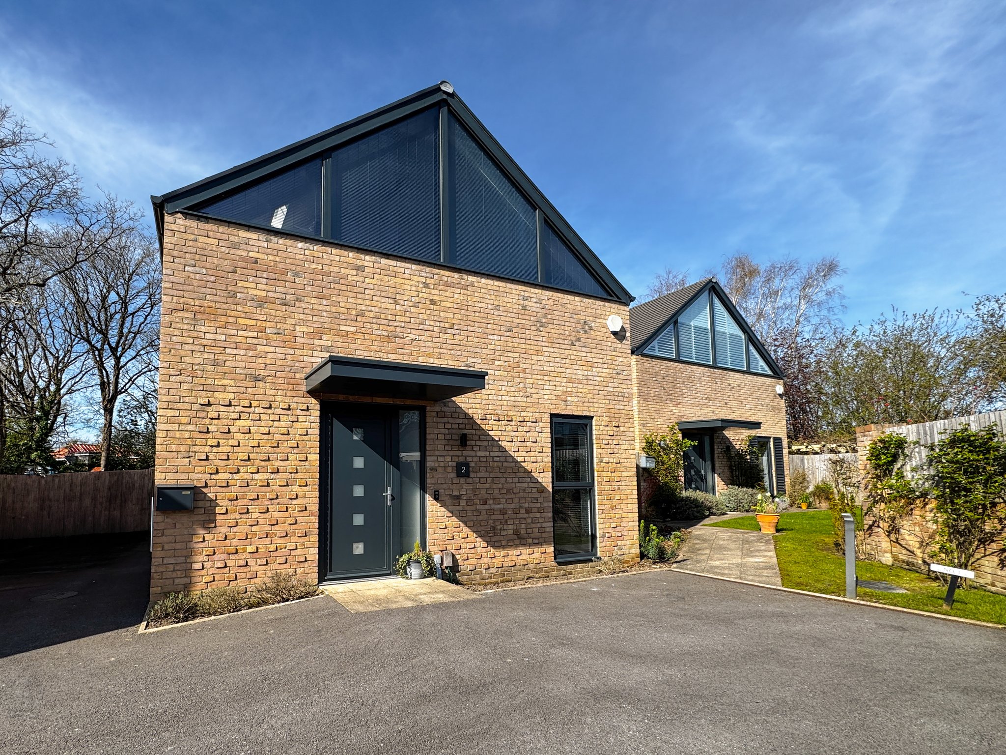 Violet Close, Broadstone