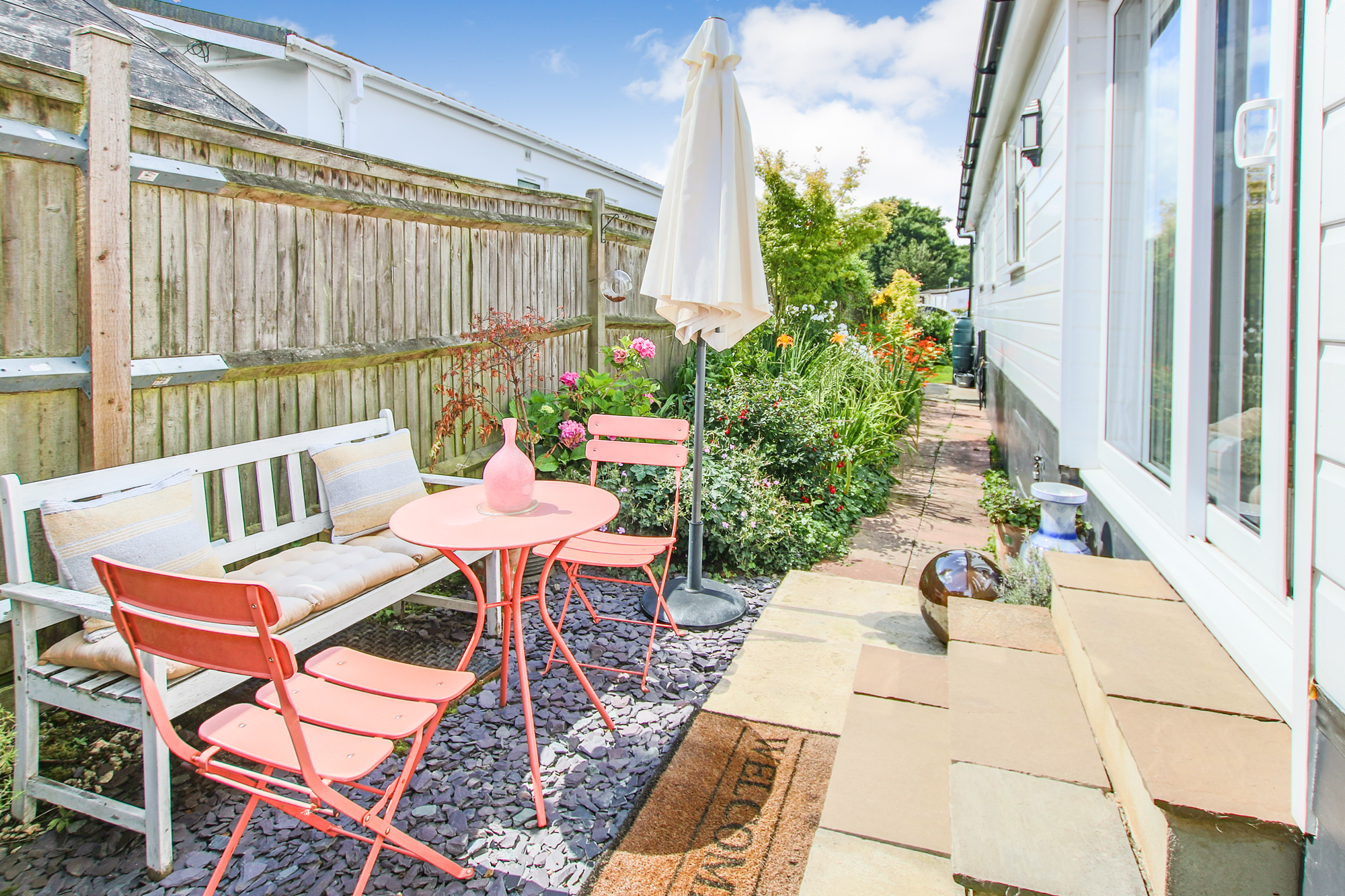 Meadowside Park, Lingfield, Surrey