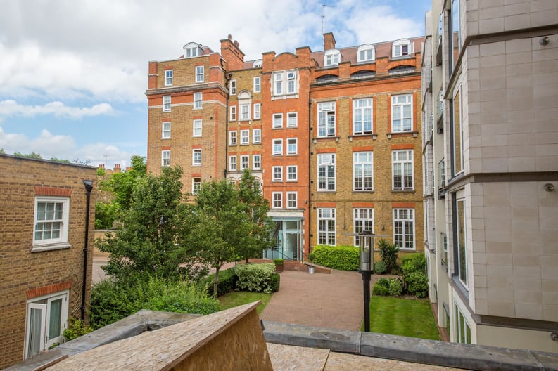 1 bedroom(s) apartment to sale in Lawn Lane, Vauxhall-image 5