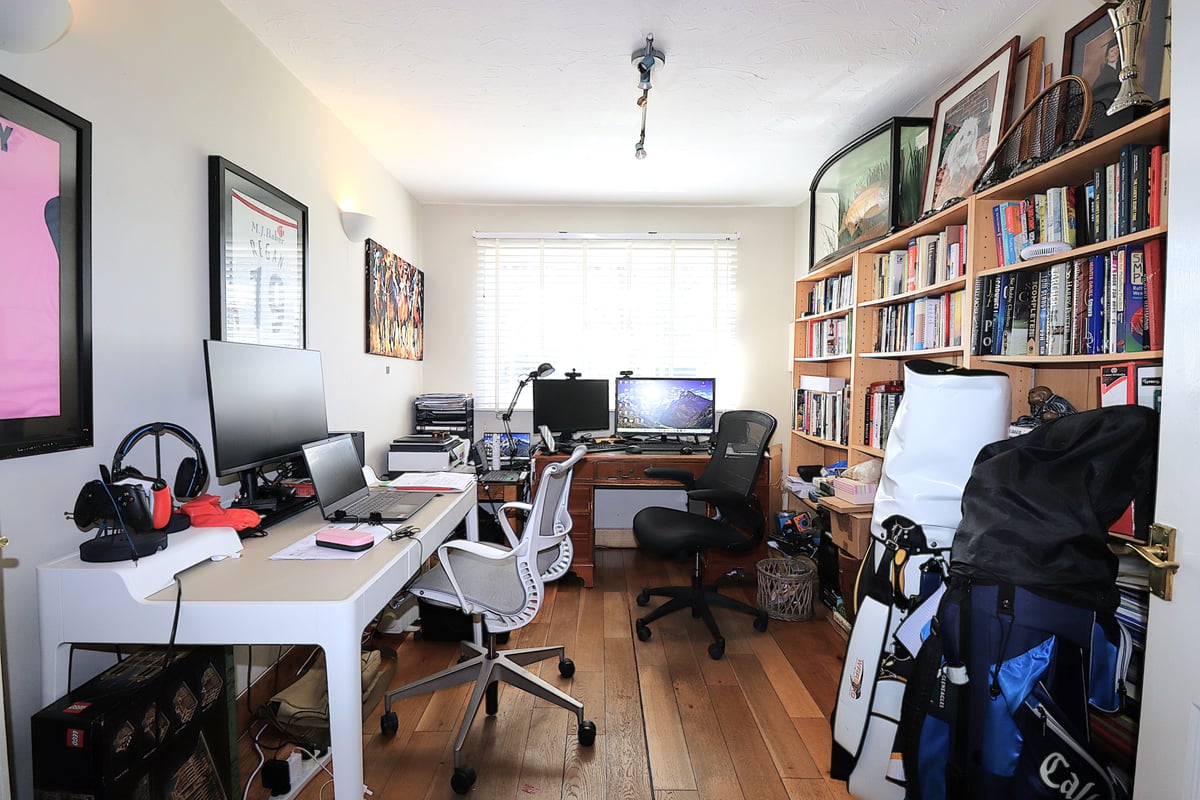 Sycamore Road, Farnborough, GU14 6RE