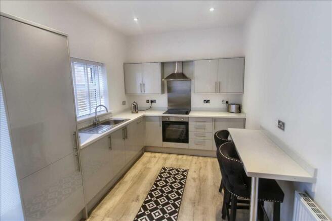 Frearson Close, Nottingham, NG16 3UF