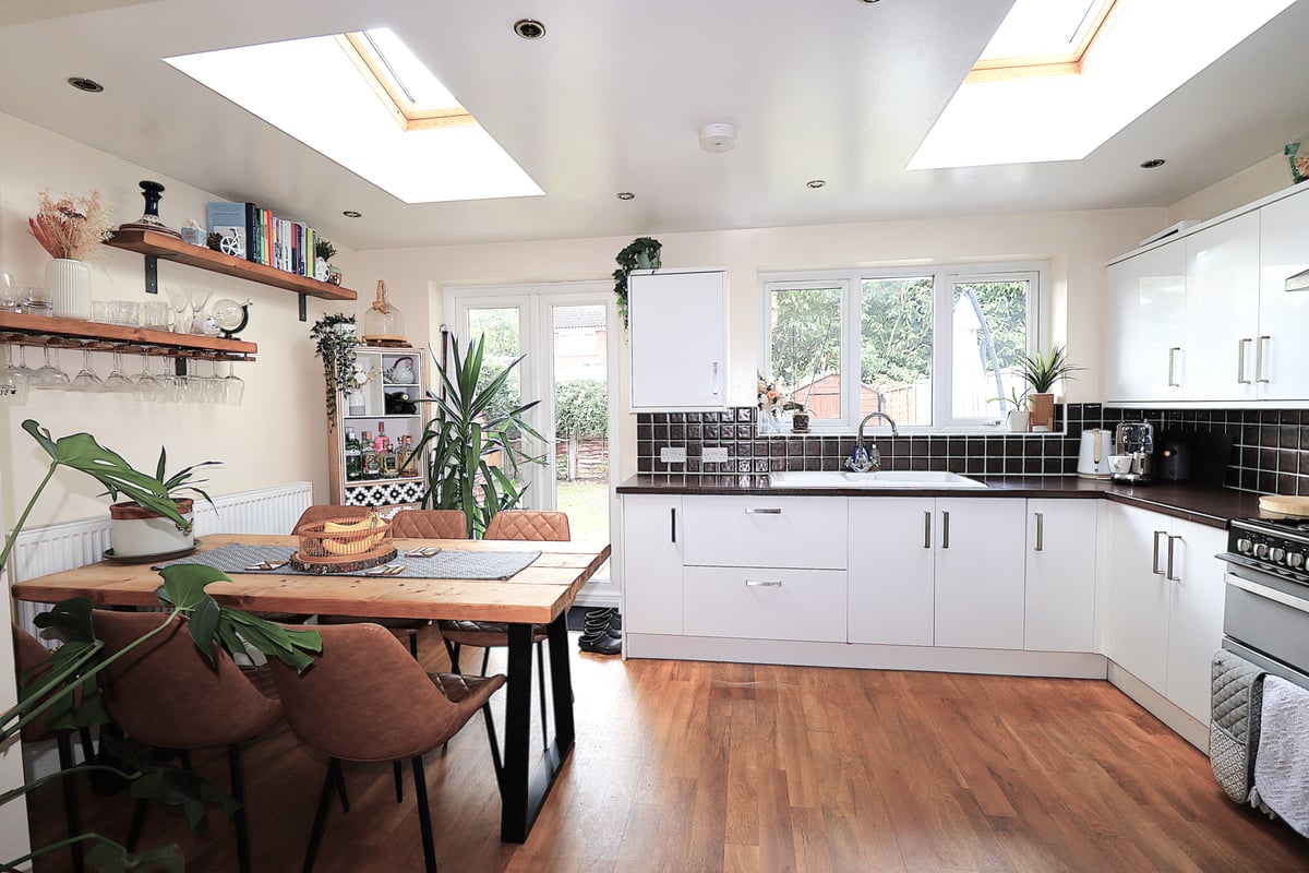 Chamomile Gardens, Farnborough, GU14 9XY