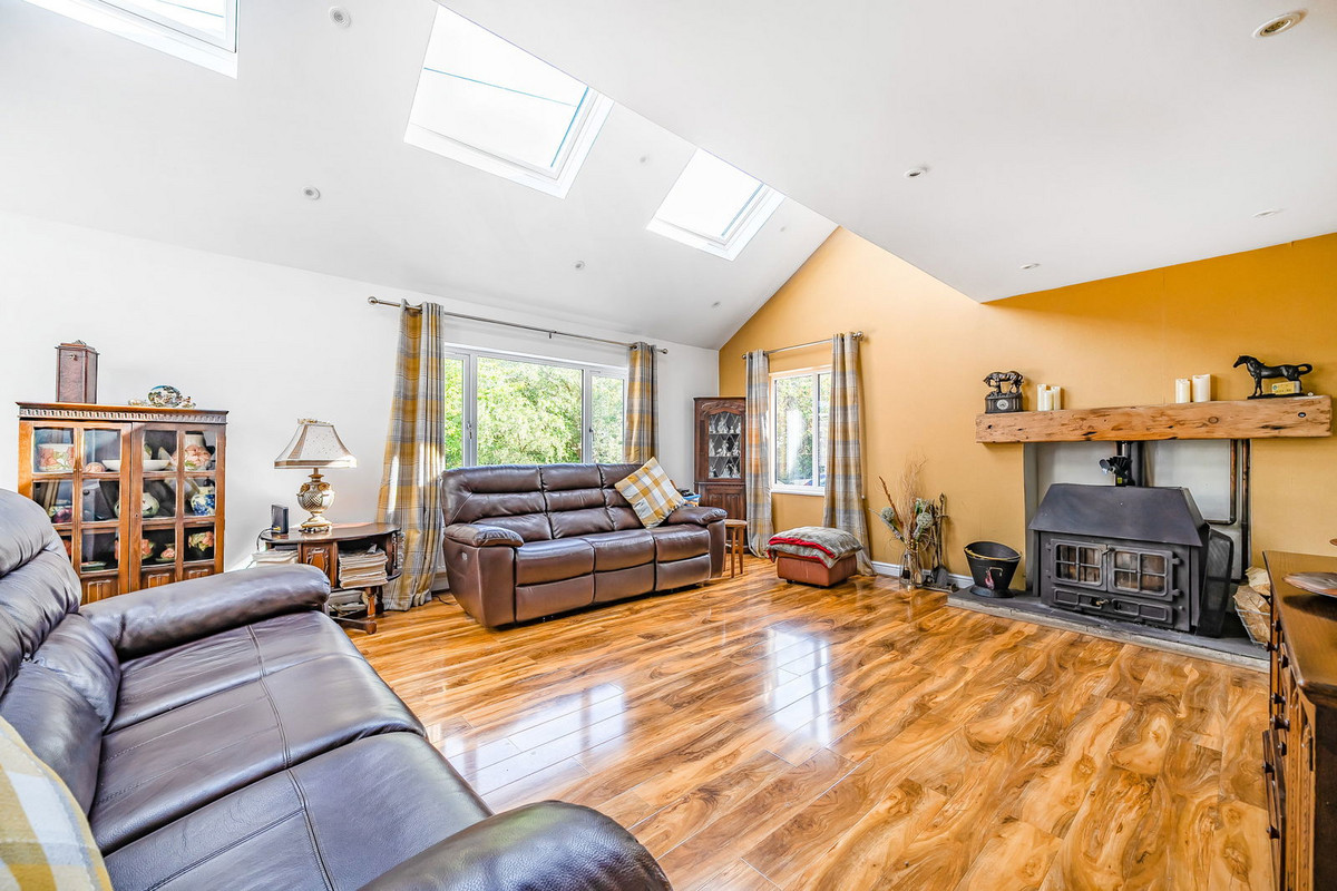 Parciau, Llangefni, LL77 7PJ