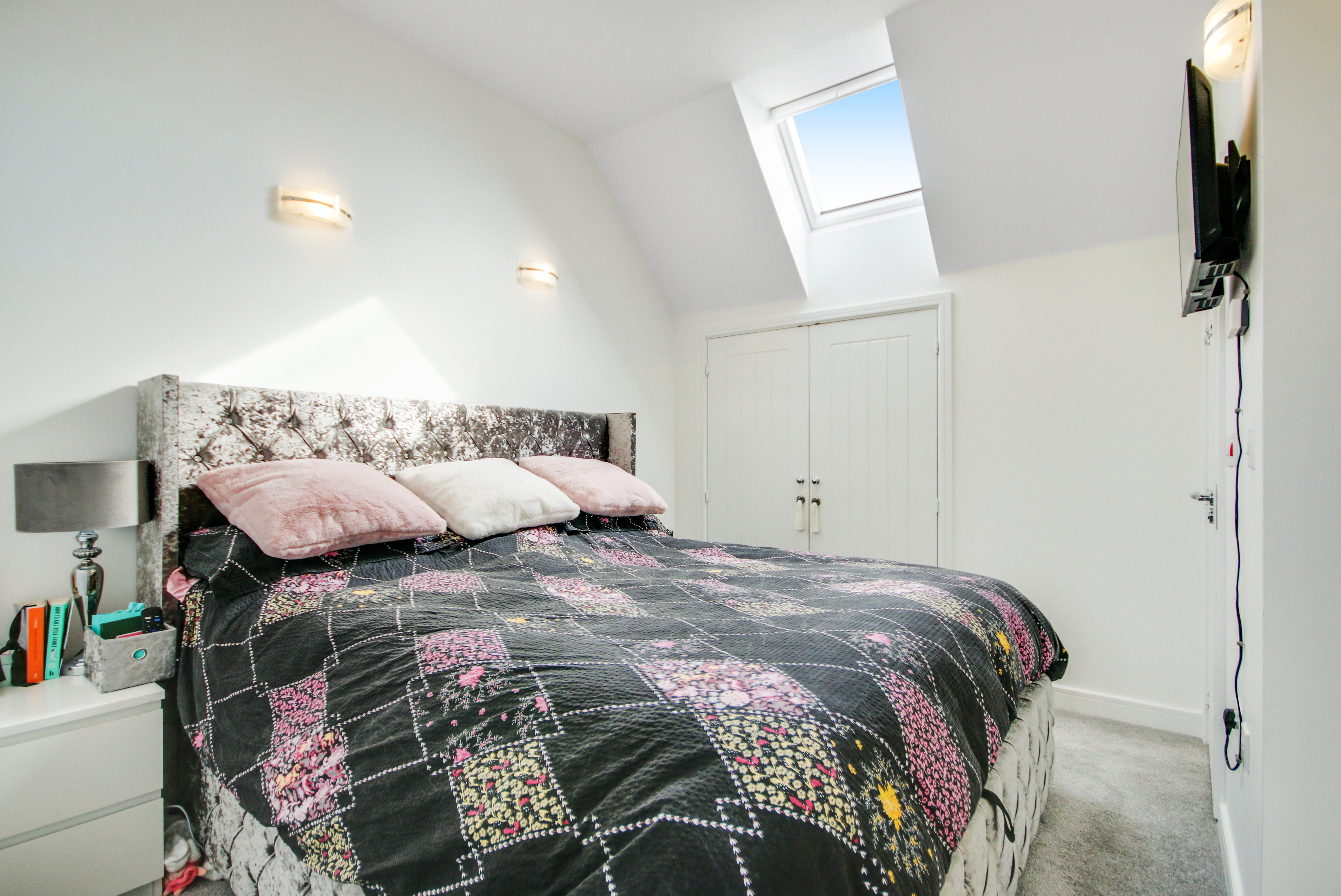 Payne Way, Copthorne, West Sussex