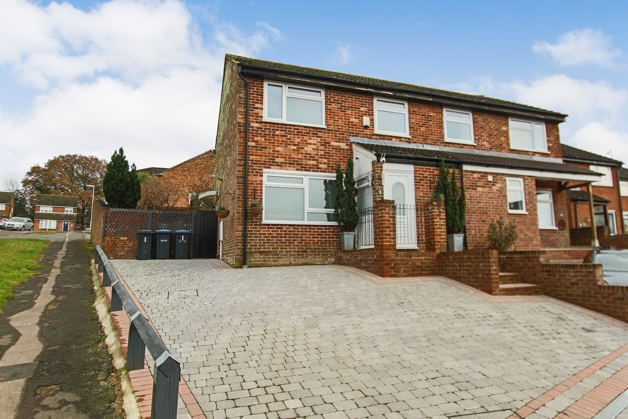 Kindersley Close, East Grinstead, West Sussex