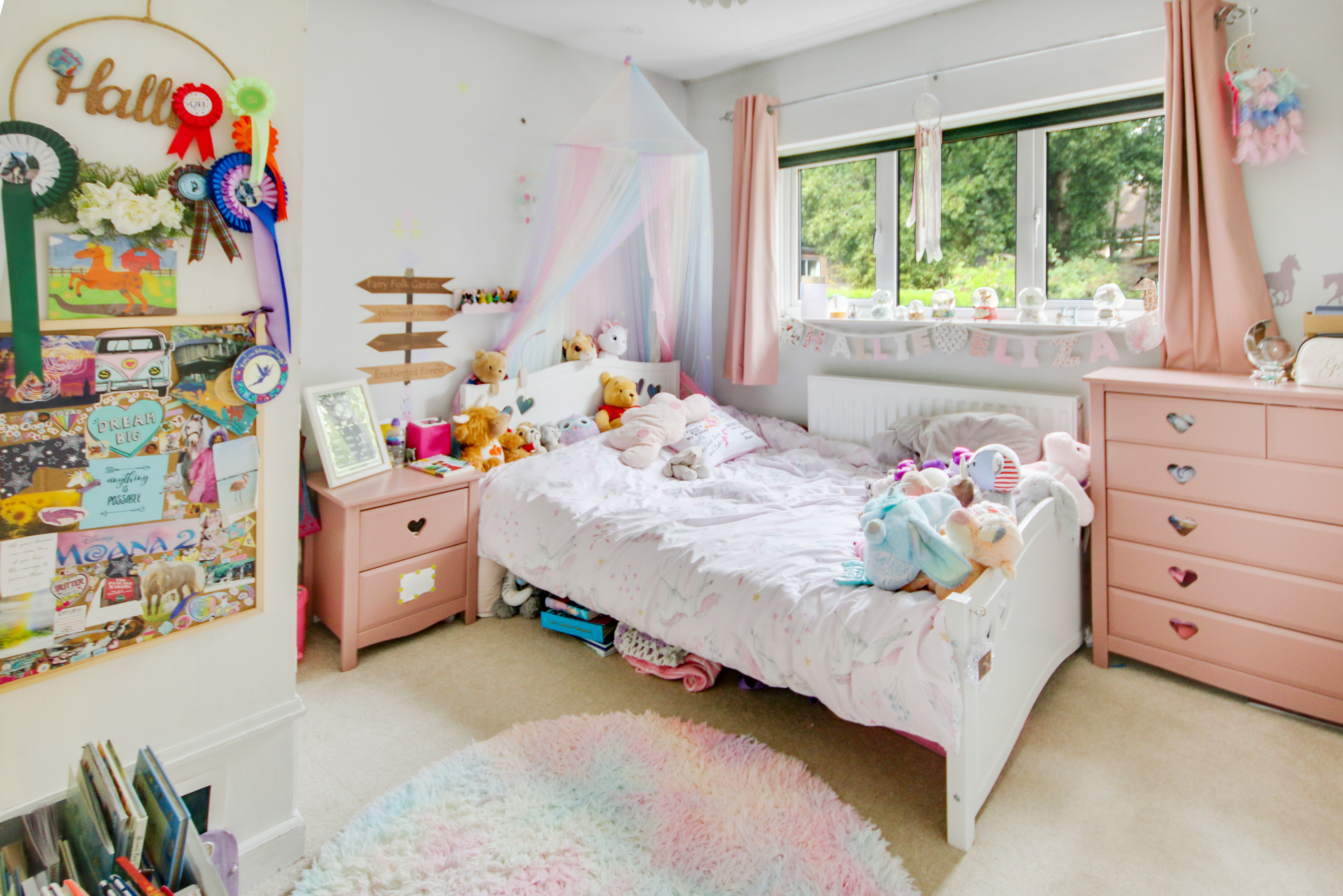 Aviary Way, Crawley, West Sussex