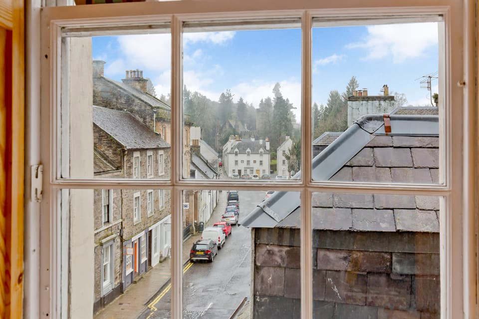 Flat for sale in Perth 2FR 1, Brae Street, Dunkeld, Perth Thorntons