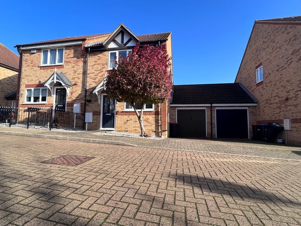 Durlston End, Milton Keynes, Buckinghamshire Image
